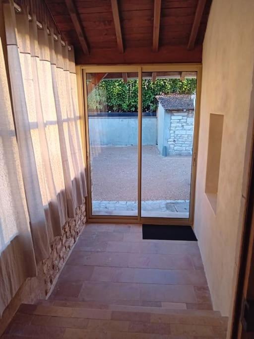 Petite Maison En Pierre Au Calme Avec Exterieur Montbellet Exterior foto